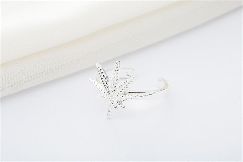 Female Temperament Ring Leaf Ring Alloy