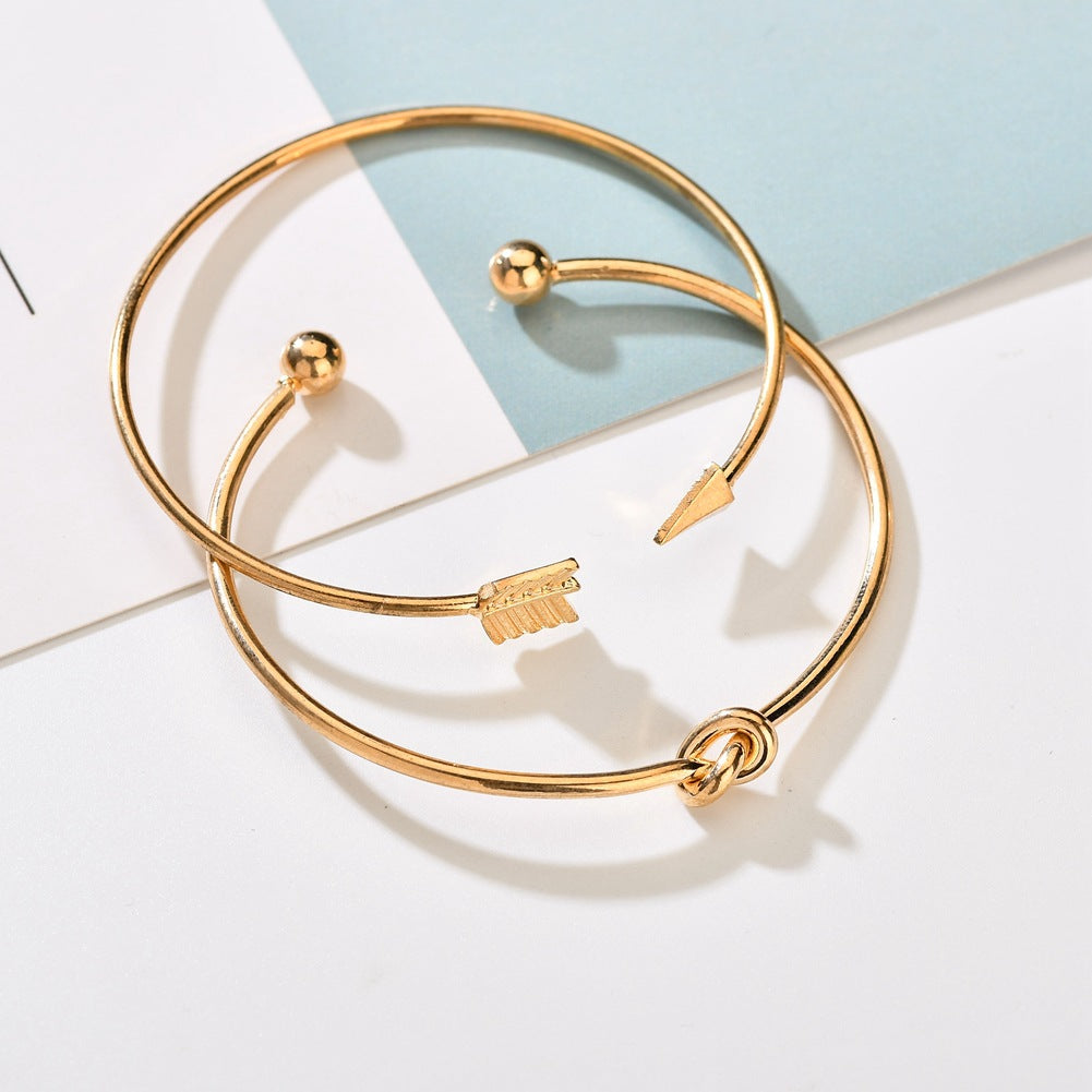 Simple Arrow Bangle