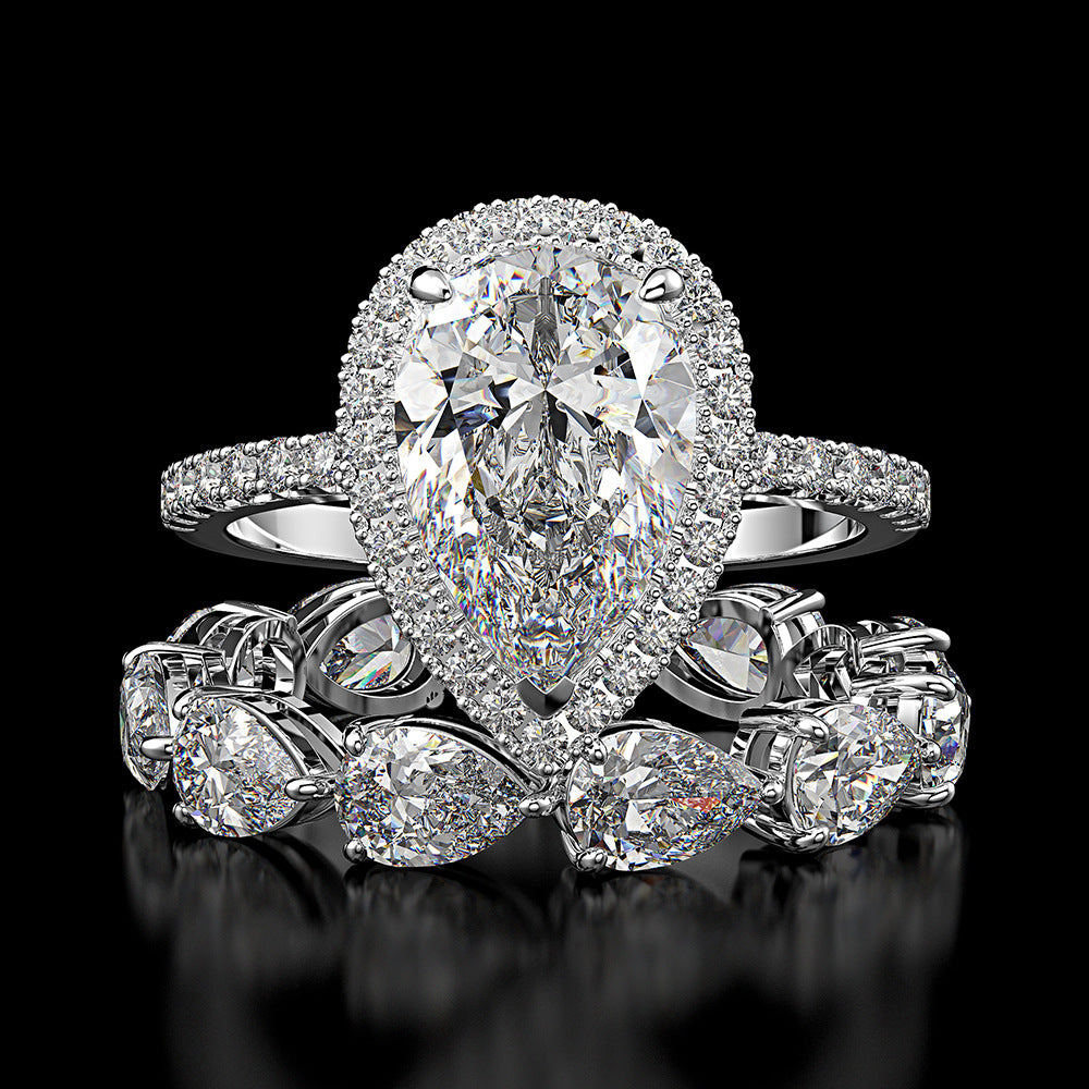 Diamond Ring With 7 Carats Diamond Set