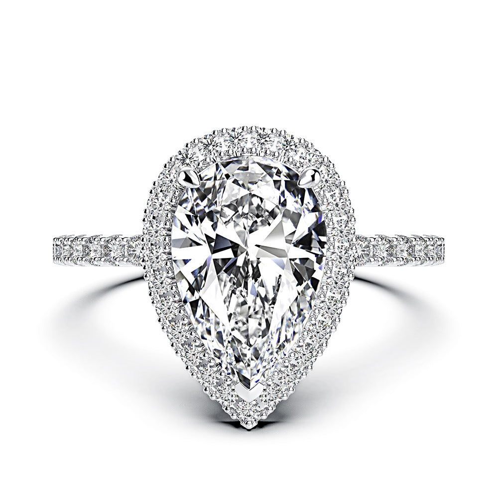 Diamond Ring With 7 Carats Diamond Set