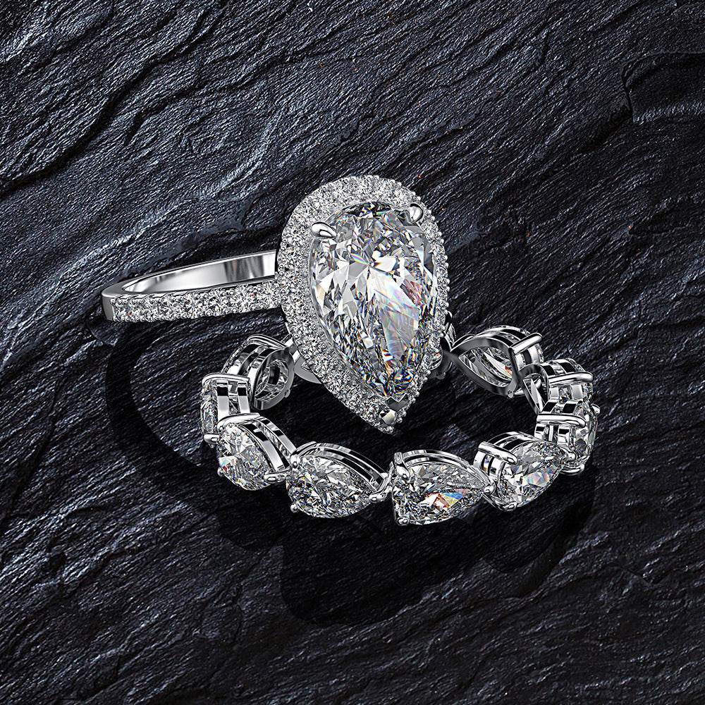 Diamond Ring With 7 Carats Diamond Set