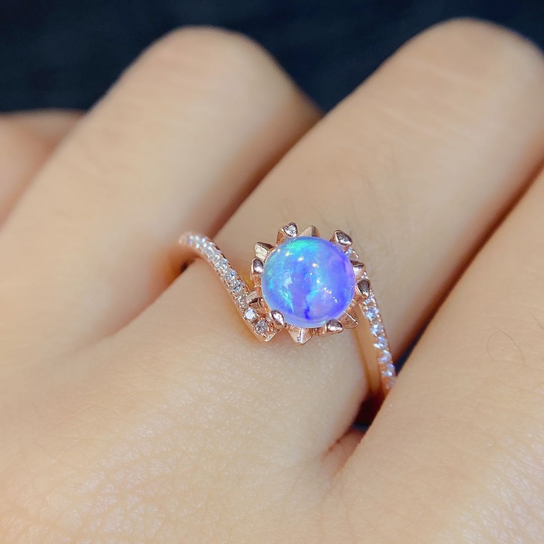 Natural Opal Ring Classic Simple Sparkling Fire Color Main Stone