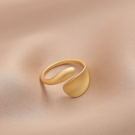 Fashion Personality Highend Sense Matte Gold Cold Wind Ring