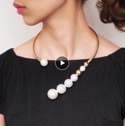 Metal Torque Pearl Necklace