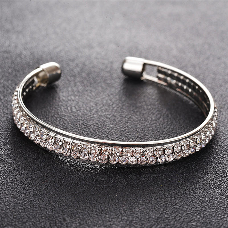 Women's  Bracelet with Full Diamond Claw Chain