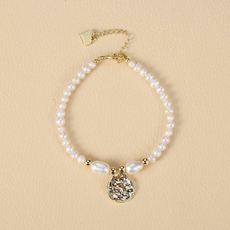 European And American Vintage Classic Metal Pearl Bracelet