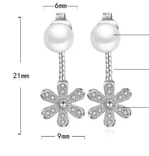 Flower pearl earrings