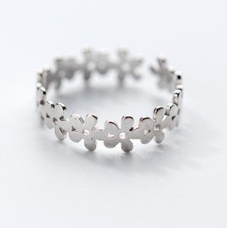 Lovely quality flower hollow plain silver ring