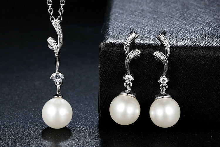 Pearl earrings