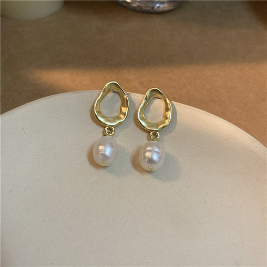 Freshwater pearl earrings