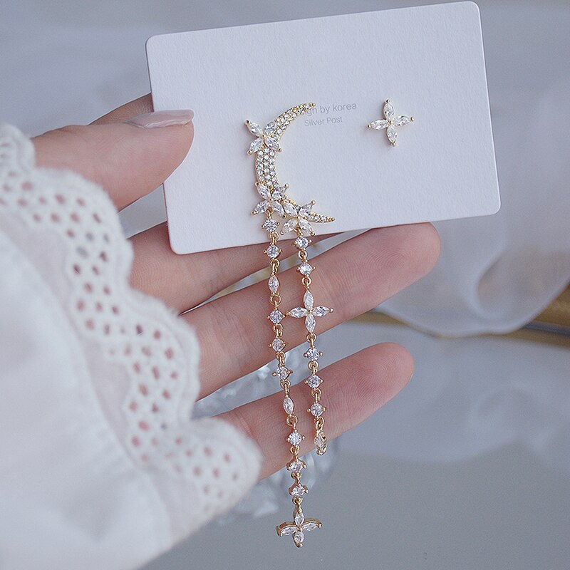 Super Sparkling Zircon Moon Tassel Earrings