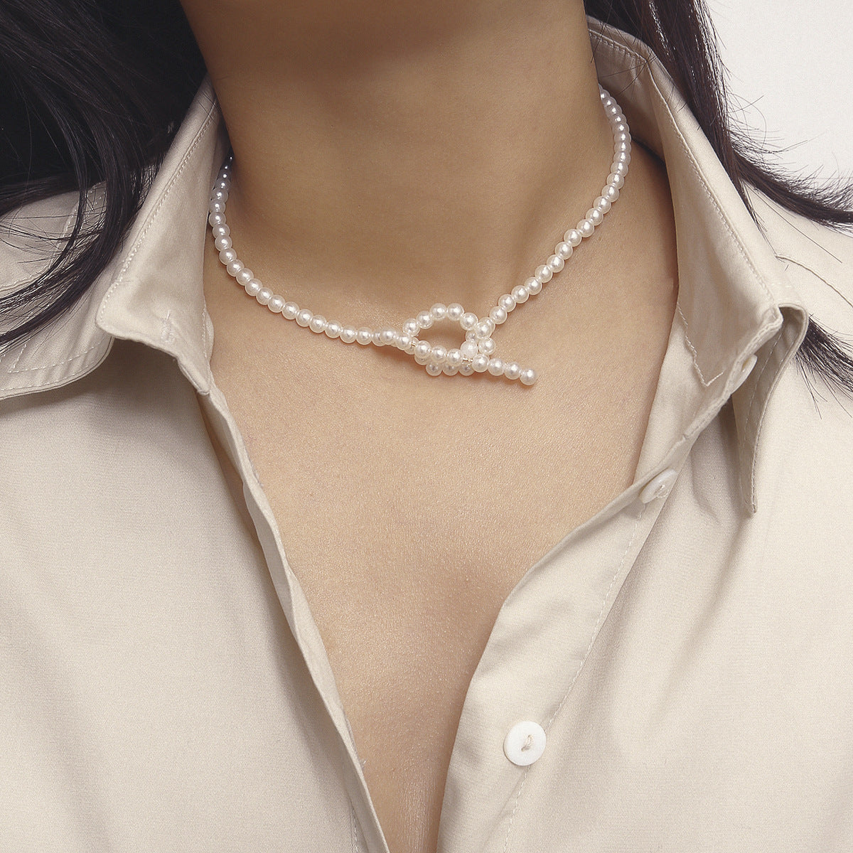 Pearl Geometric Single Layer Necklace