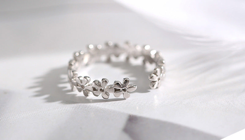 Lovely quality flower hollow plain silver ring