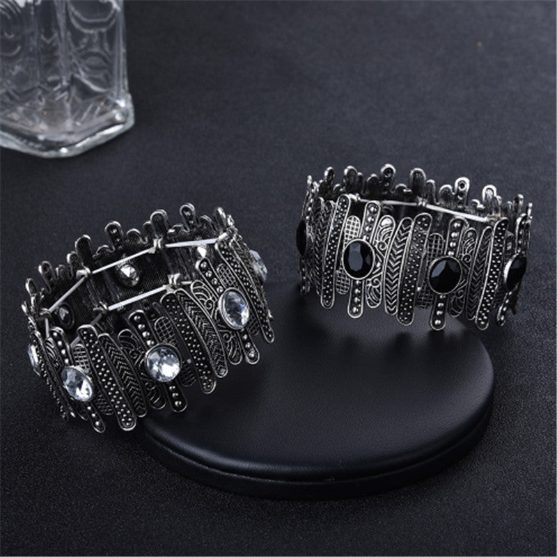 Retro alloy bracelet