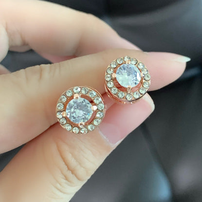 Round diamond earrings