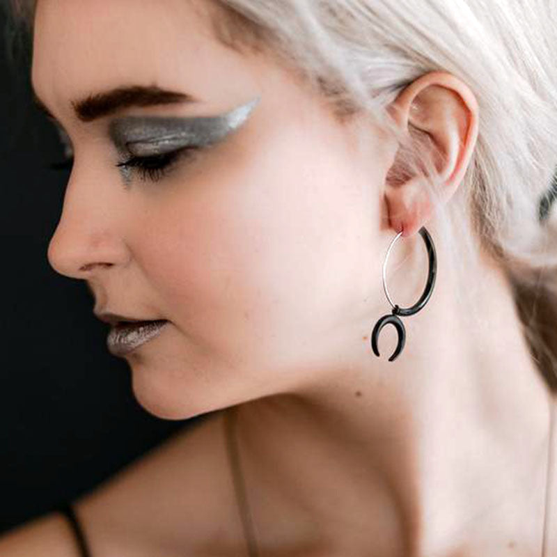 European And American Gothic Moon Hoop Punk Exaggerated Black Horns Pagan Earrings