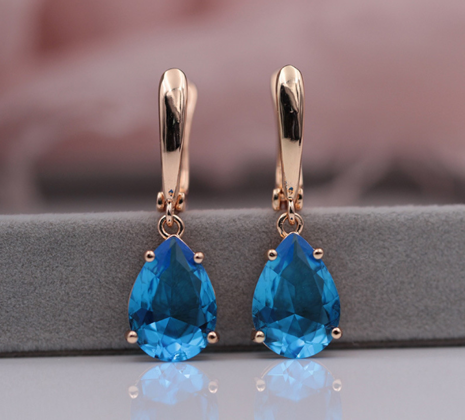 Moonstone color water drop zircon earrings