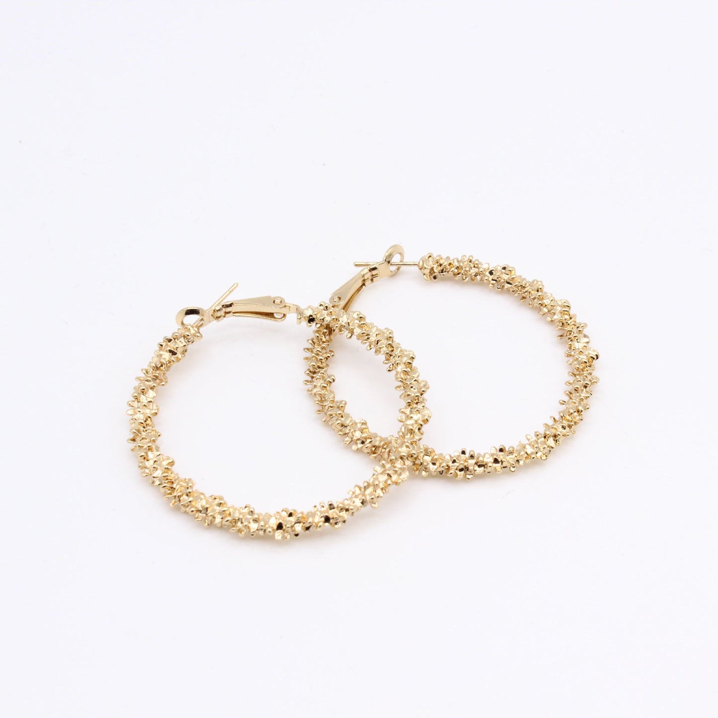 Irregular geometric hoop earrings