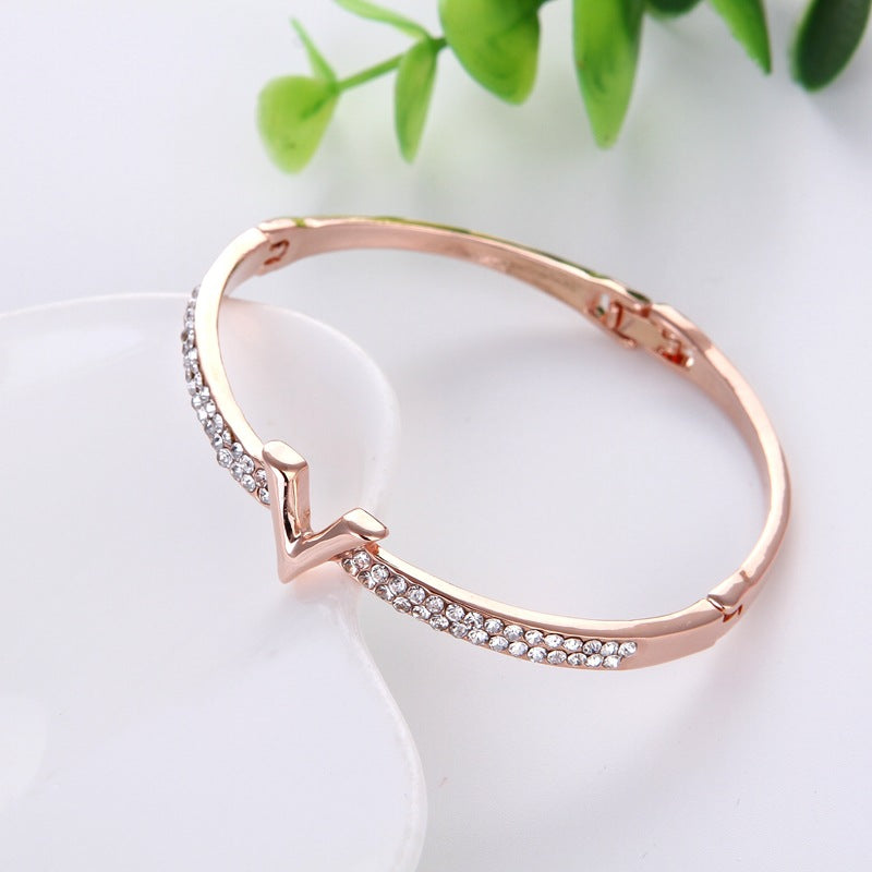 Simple jewelry bracelet