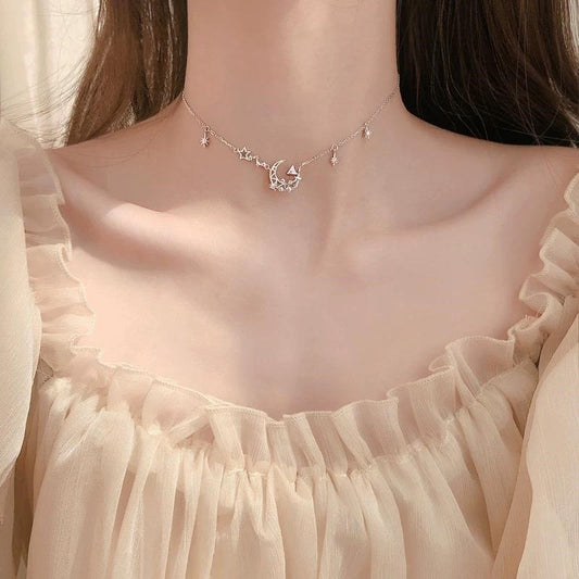 Women's Diamond Moon Pull Necklace Clavicle Chain