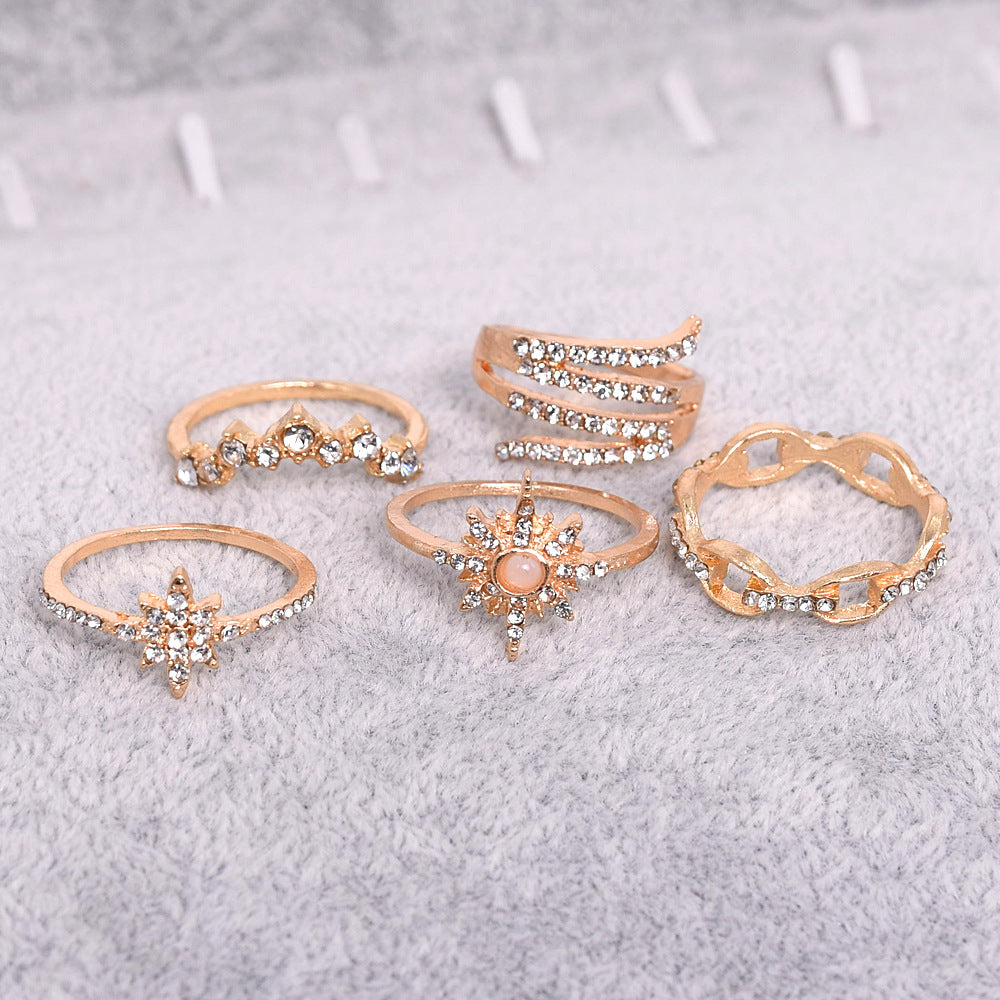 Fashion Ladies Rhinestone And Gem Ring Set