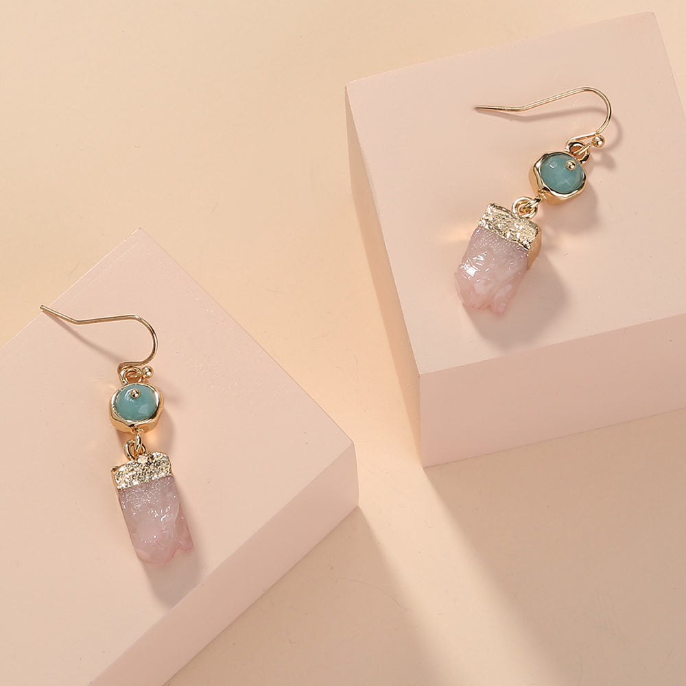 European and American hot-selling individuality irregular pink crystal cluster earrings wild green natural stone earrings