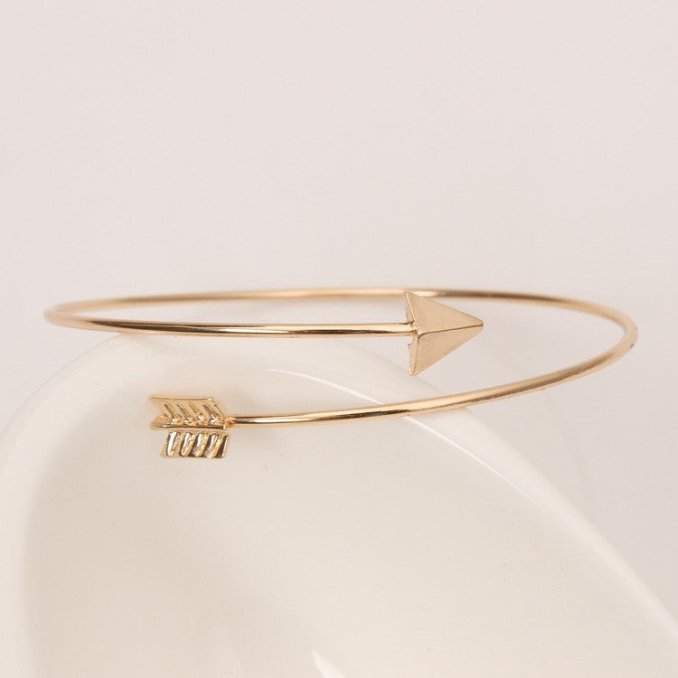 Simple Arrow Bangle