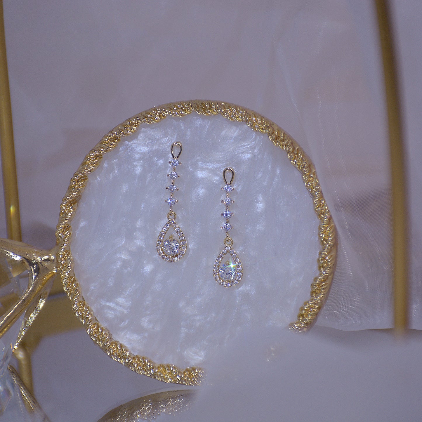 Lolita Water Drop Sparkling Temperament Celebrity Earrings Literary Earrings