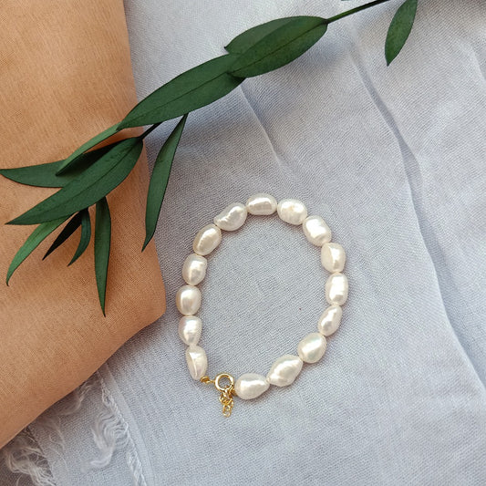 Natural Freshwater Baroque Shaped Pearl Bracelet