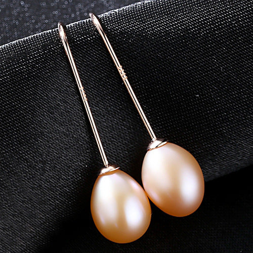 Vintage fashion pearl earrings