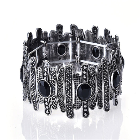 Retro alloy bracelet