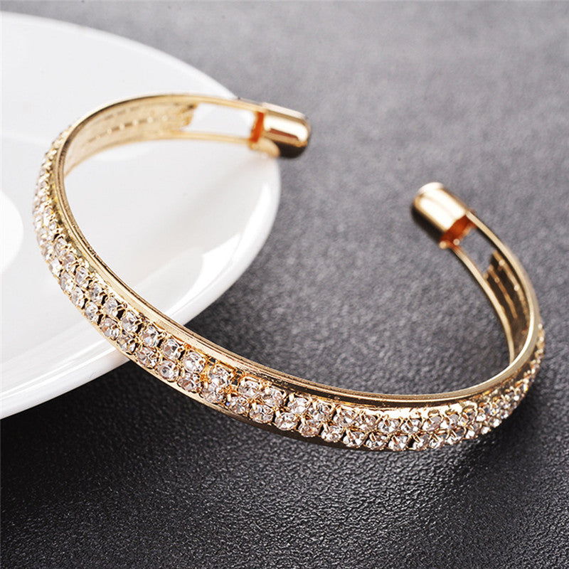 Women's  Bracelet with Full Diamond Claw Chain