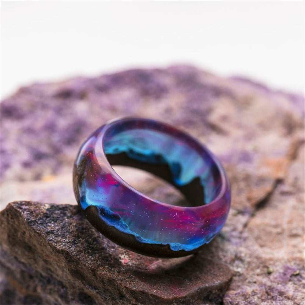 New Resin Wood Snowscape Starry Sky Aurora Personality Ring Fluorescent Secret Wood For Women Men Unusual Decoration Jewelry