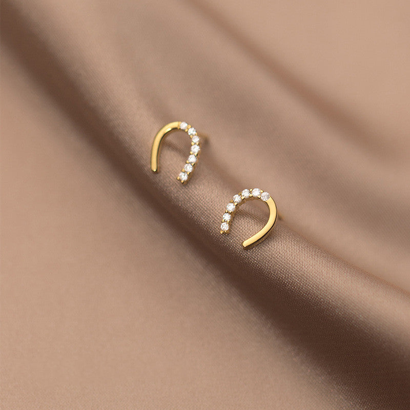 Diamond letter U-shaped earrings