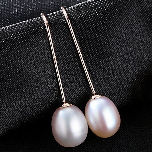 Vintage fashion pearl earrings