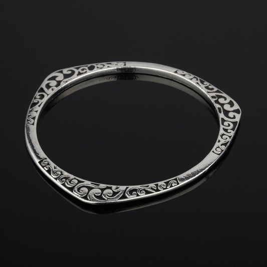 Silver bangle bracelet