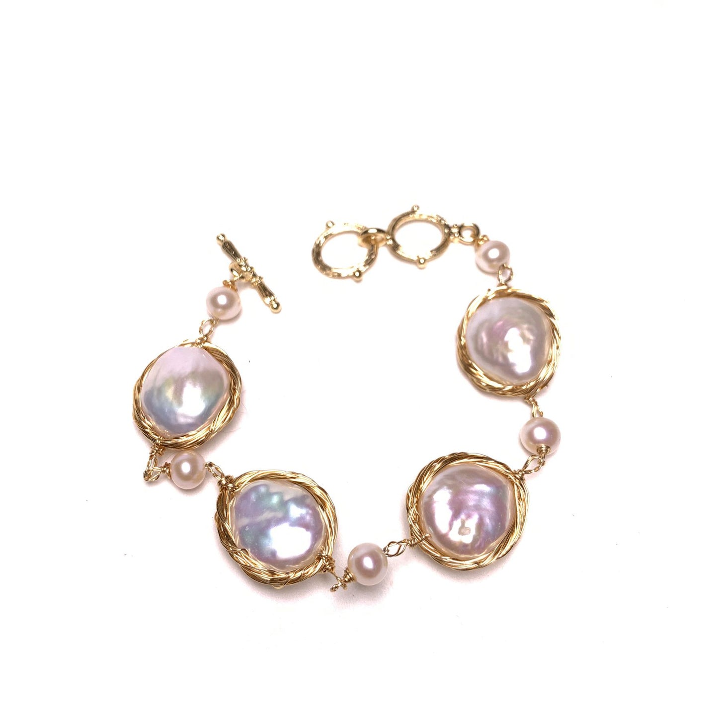 Pearl bracelet