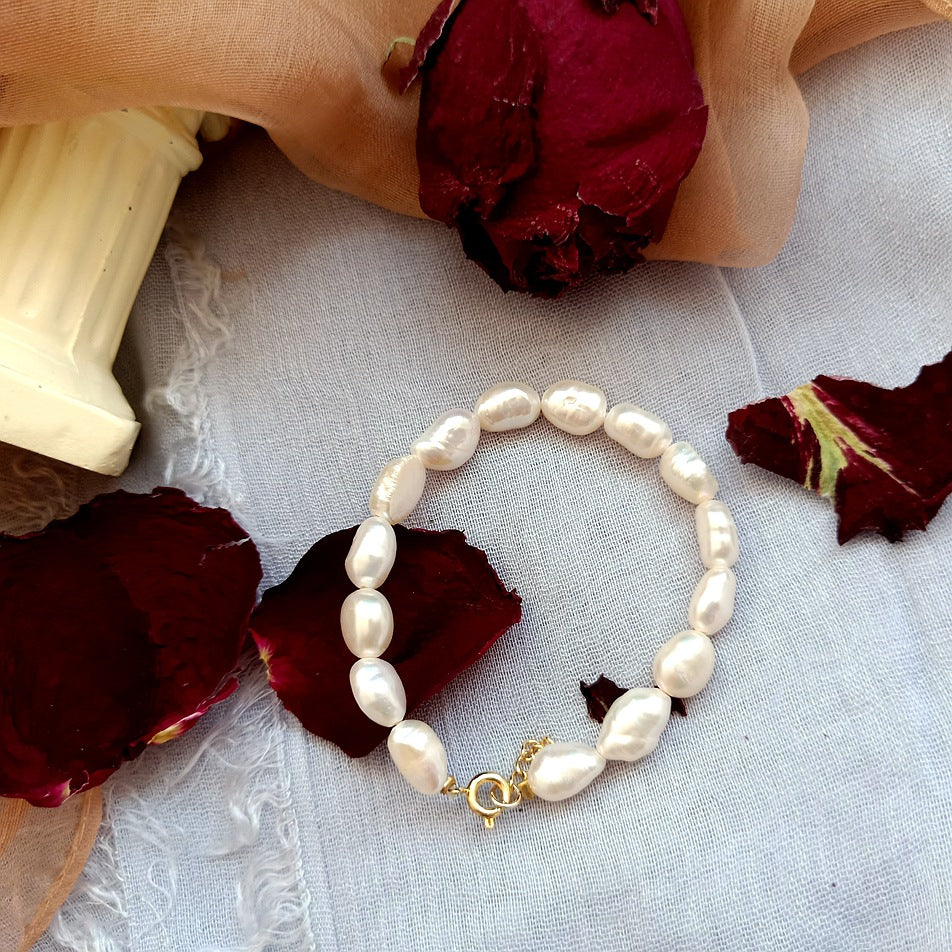 Natural Freshwater Baroque Shaped Pearl Bracelet