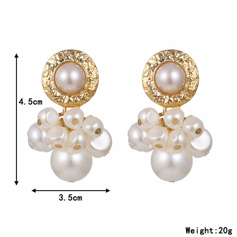 Female pearl earrings