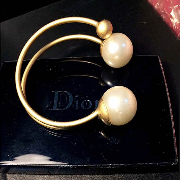 Catwalk Pearl  Bracelet Big Pearl Bracelet