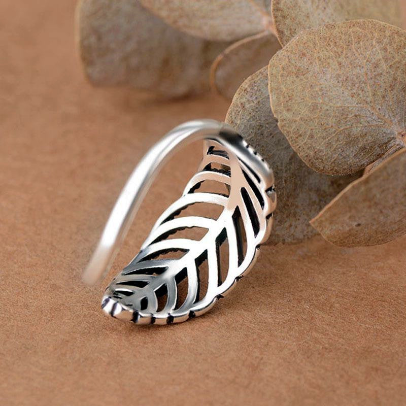 Creative small leaf ring