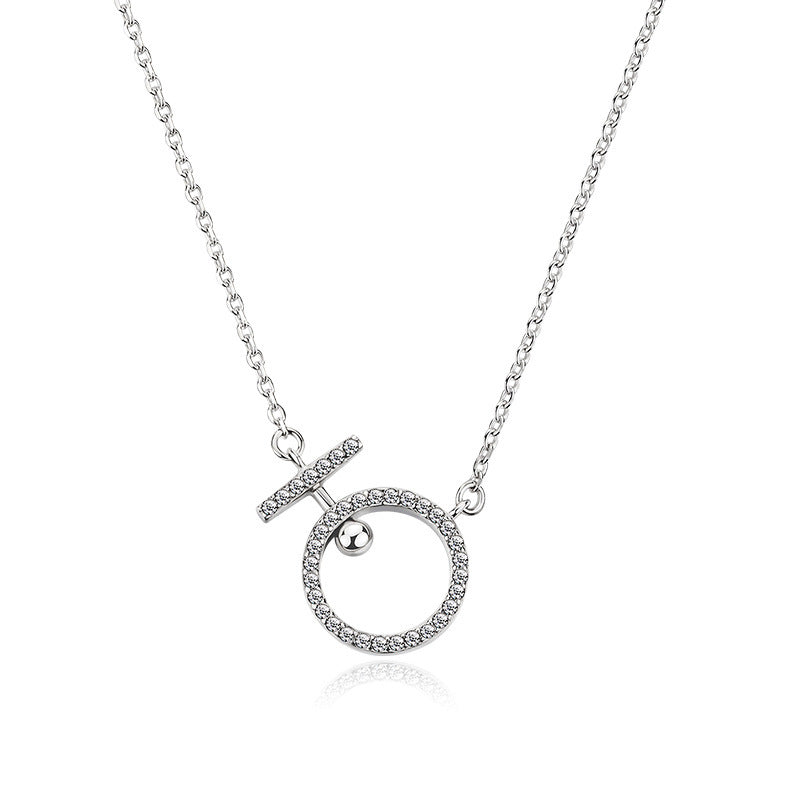 Temperament Circle Necklace with Diamonds