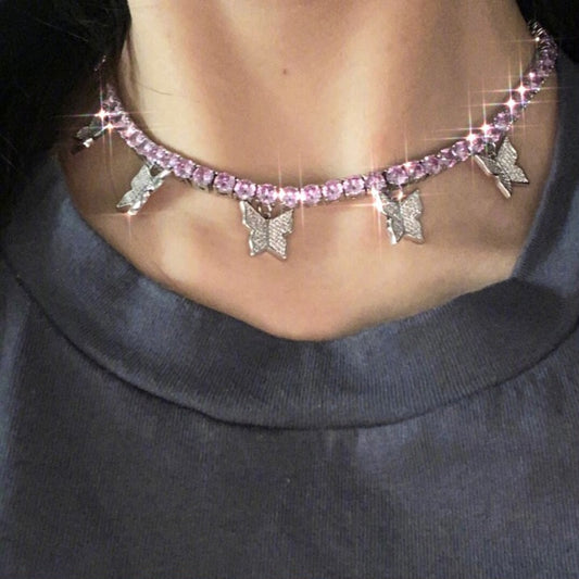 Simple single-layer diamond necklace