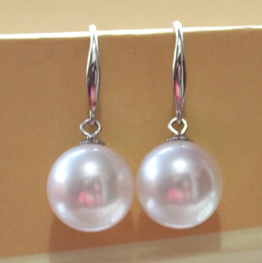 Natural freshwater pearl earrings