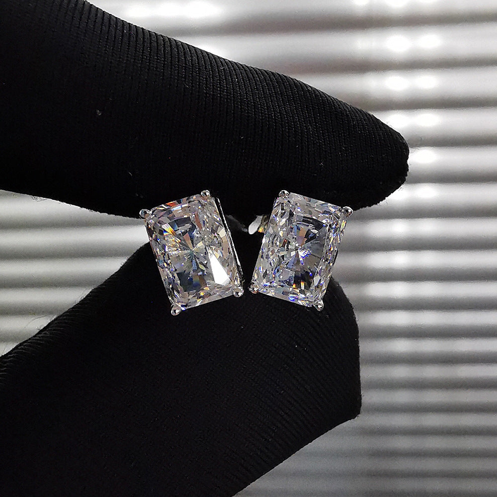 Rectangular Four-prong Simulated Diamond Zircon Stud Earrings Earrings