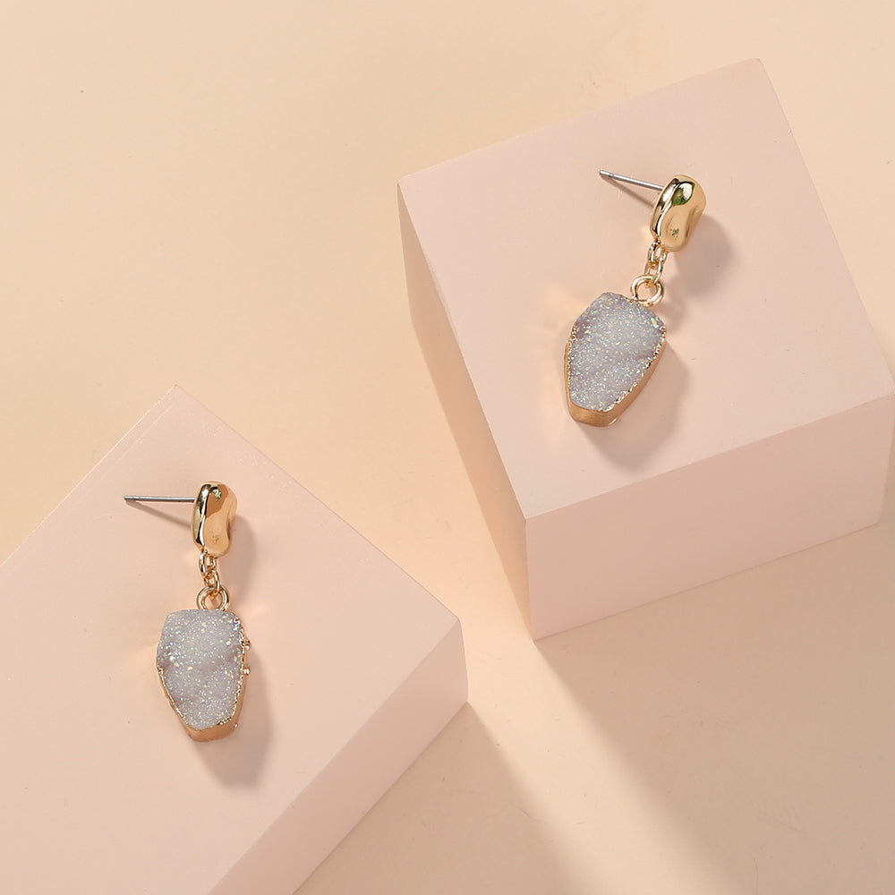 Exaggerated Personality Imitation natural stone earrings small small small style cold style style earrings female jewelry