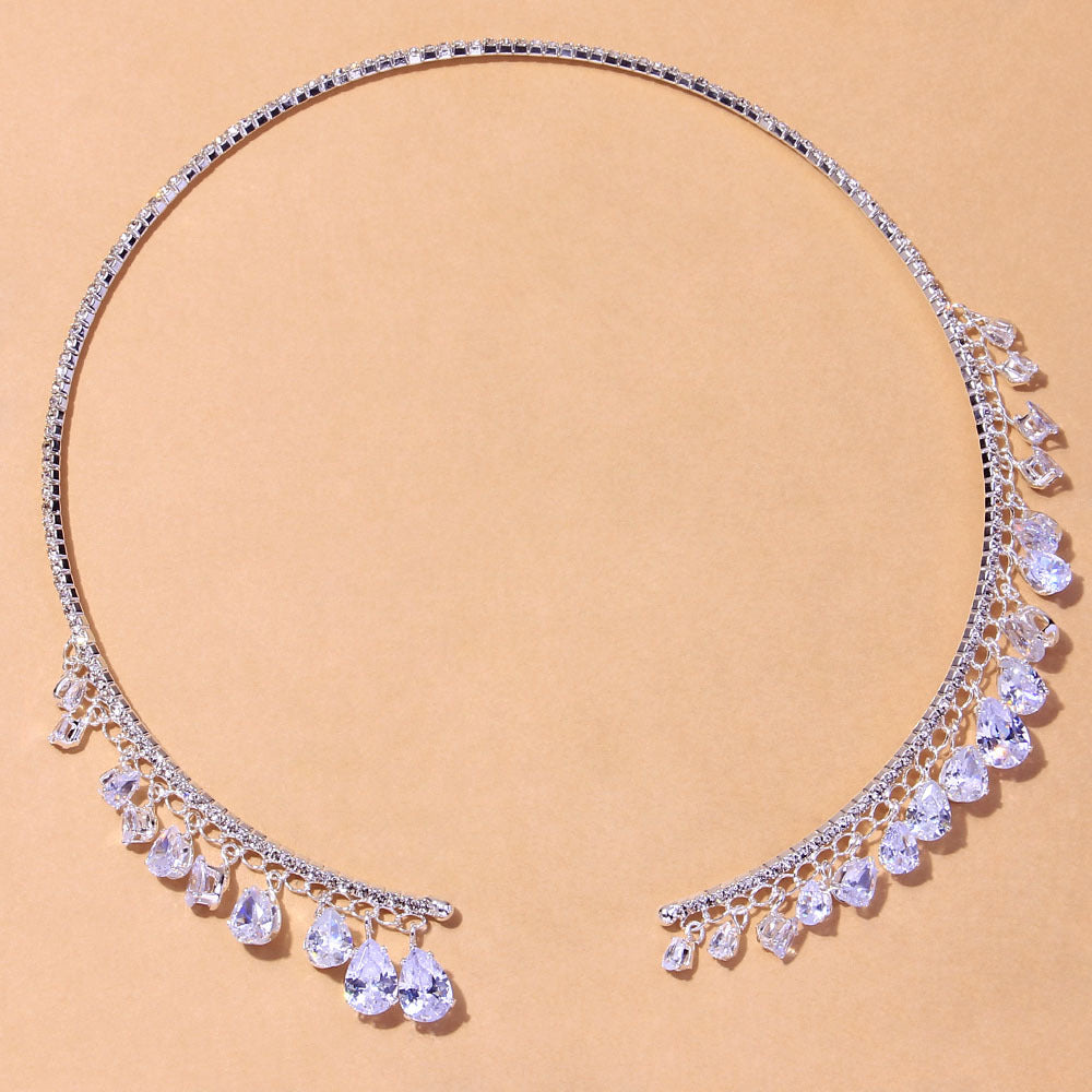 Niche Design Diamond Necklace