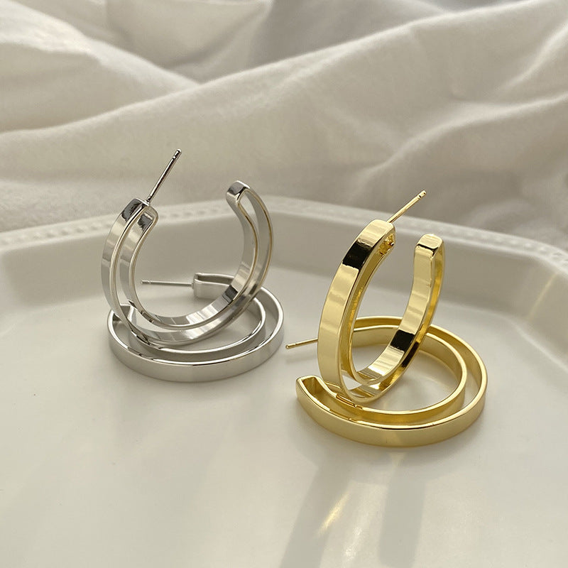 Women's Irregular European And American Hoop Earrings