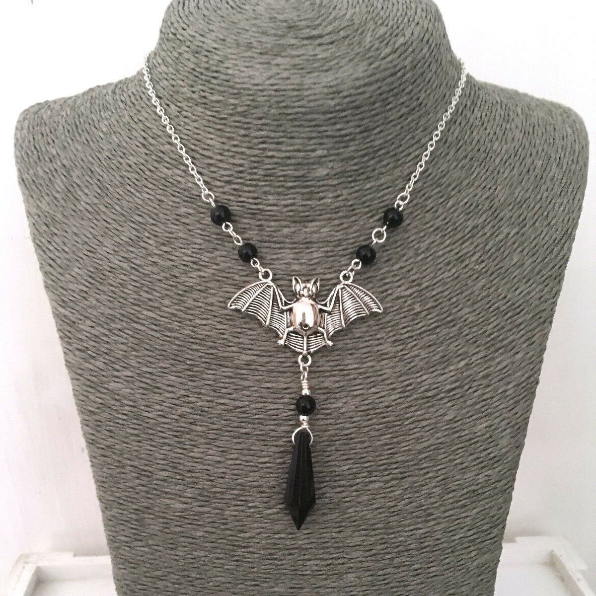 European And American Gothic Wizard Bat Necklace Magic Black Water Drop Crystal Pagan Necklace