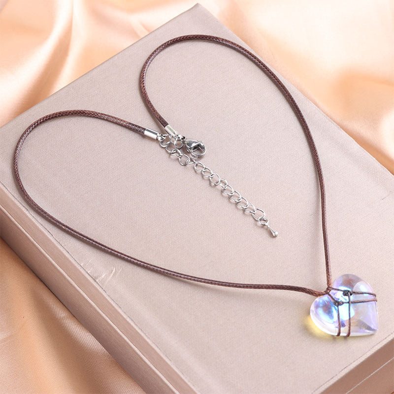 Natural Crystal Heart-shaped Diamond Pendant Necklace